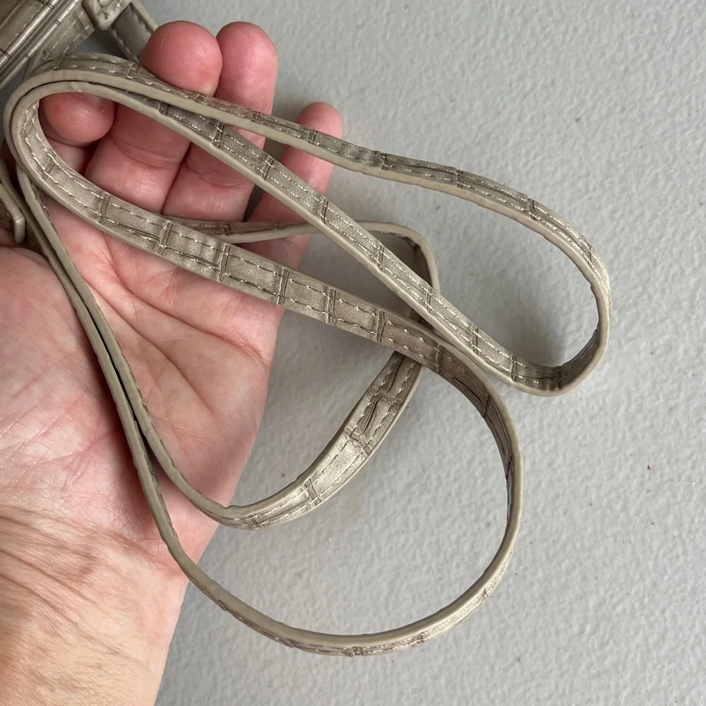 CROSSBODY PHONE CASE + WALLET new without tag TAUPE